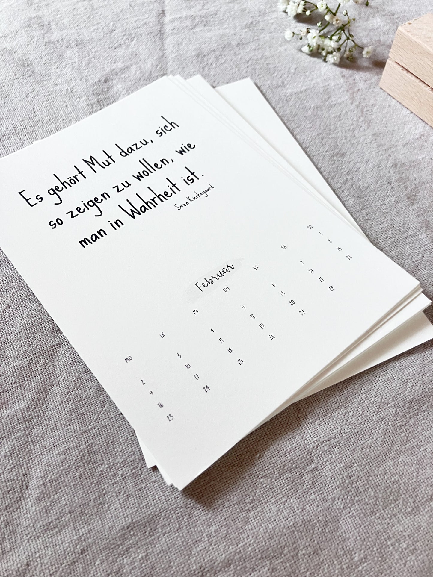 Postkartenkalender 2026 – Jeden Monat ein neuer Mutmoment